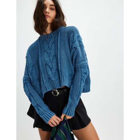 We The Free In a Daze Pullover in Fairyteal NEW - Picture 1 of 6
